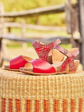 L' Artiste Ceylan Sandal Leather Red Size 36 (US 5.5/6)